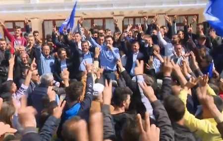 A do të pranoj pazar? Basha jep përgjigje nga Rrogozhina