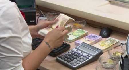 Pagat në çdo sektor, në Shqipëri më të ulëtat në rajon[VIDEO]