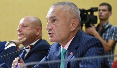 Presidenti reshton kritika për Bashën, Kryemadhin dhe Ramën! ''Me disa nga vendimet e tyre nuk pajtohem…''