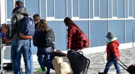 Rikthimi i eksodit e ka dhe një të mirë, se po shtohen remitancat në Shqipëri[VIDEO]