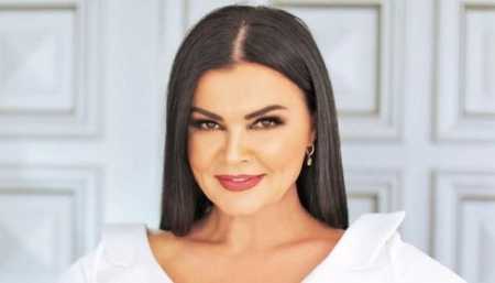 Shpërndarja e videove intime, reagon Eli Fara: Turpi u përket atyre që filmojnë