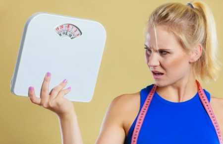 5 gabimet që nuk ju lejojnë të humbisni peshë