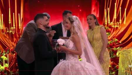 Dedikimi i ëmbël i Selin për Gimbon në dasmë: E jotja nga sot…