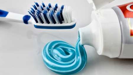 Pastat e dhëmbëve, mund të shkaktojnë kancer