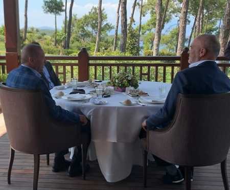 Pas drekës në resort, Rama ''tret ushqimin'' i shoqëruar nga Erdogan [FOTO]