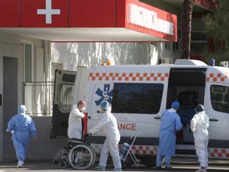 17 viktima dhe 695 raste me Covid në 24 orët e fundit