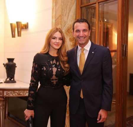 Erion Veliaj dhe Ajola Xoxa mirëpresin fëmijën e dytë në familje, zbulohet gjinia e bebit
