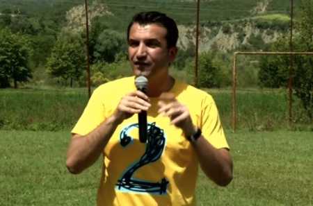 Veliaj vazhdon fushatën, mesazh për Bashën e Metën: Mbajnë veten me gajret