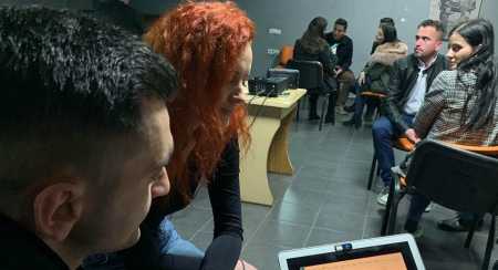 Habit studimi, mbi 50% e të rinjve shqiptarë të lodhur nga politika, kërkojnë një LIDER autoritar[VIDEO]