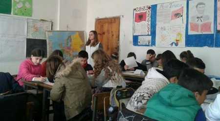 Duke nisur nga viti i ri shkollor librat do të jenë totalisht të reja[VIDEO]