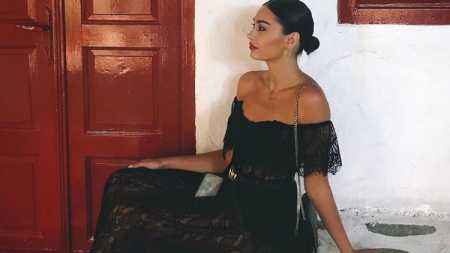 Goca, vini re! Këto janë 5 veshjet bazike që ju duhen për kombinimet e verës