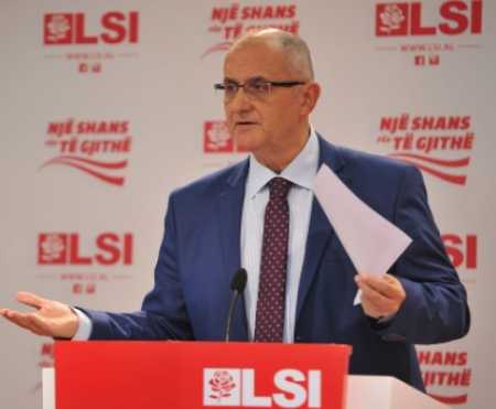 Vasili: Kryeministri iku, turp! Shqiptarë merrni në dorë fatet tuaja